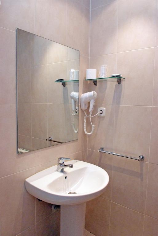 Hotel Goya Lleida Ngoại thất bức ảnh