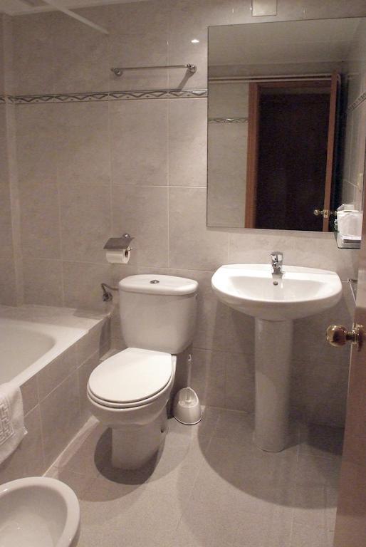 Hotel Goya Lleida Ngoại thất bức ảnh